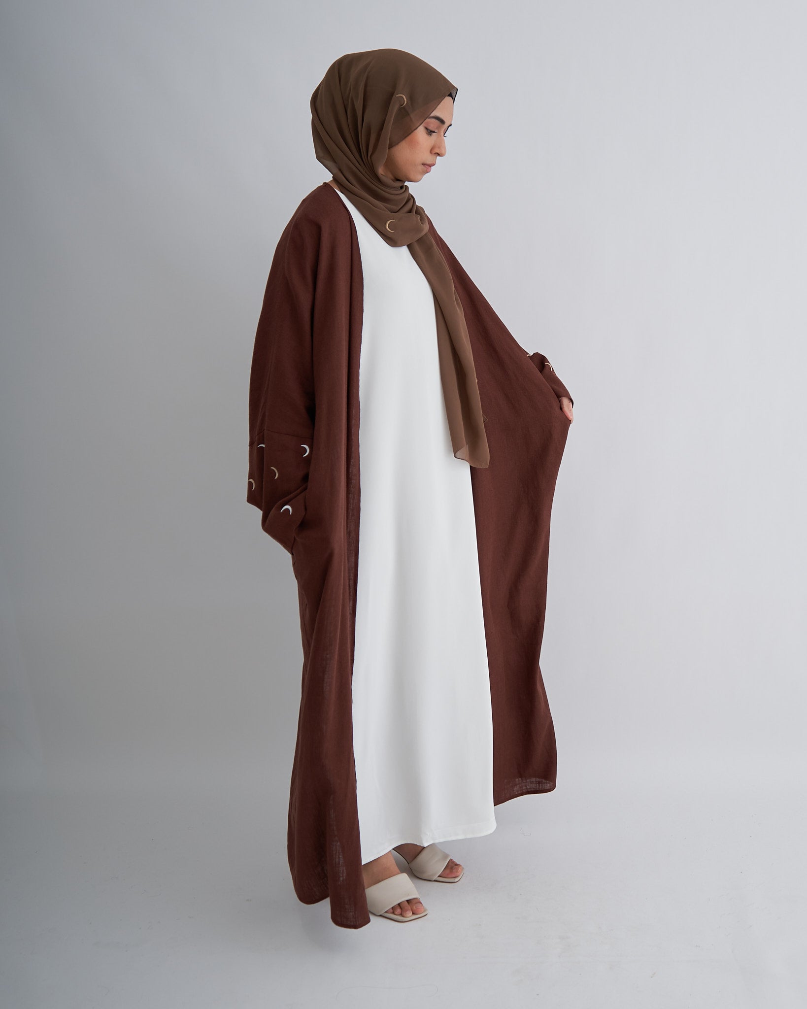 Moon Linen Abaya with Hijab - Coffee