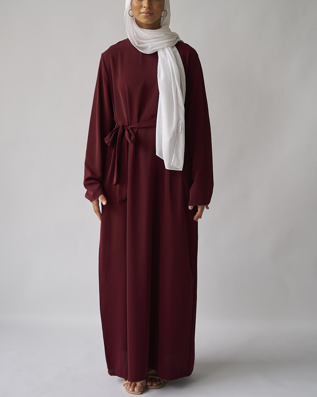 Essential Abaya - Maroon